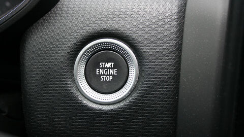 Startknopf Kraftfahrzeug