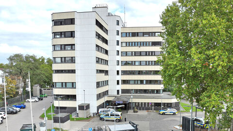 Polizeirevier Hanau Haupteingang