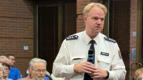 Herr Seelwald während des Vortrages