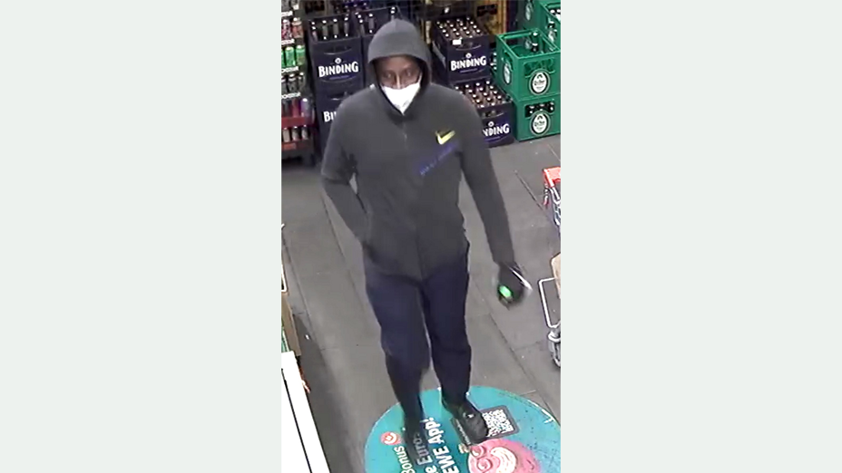 Unbekannter Täter im Verkaufsraum